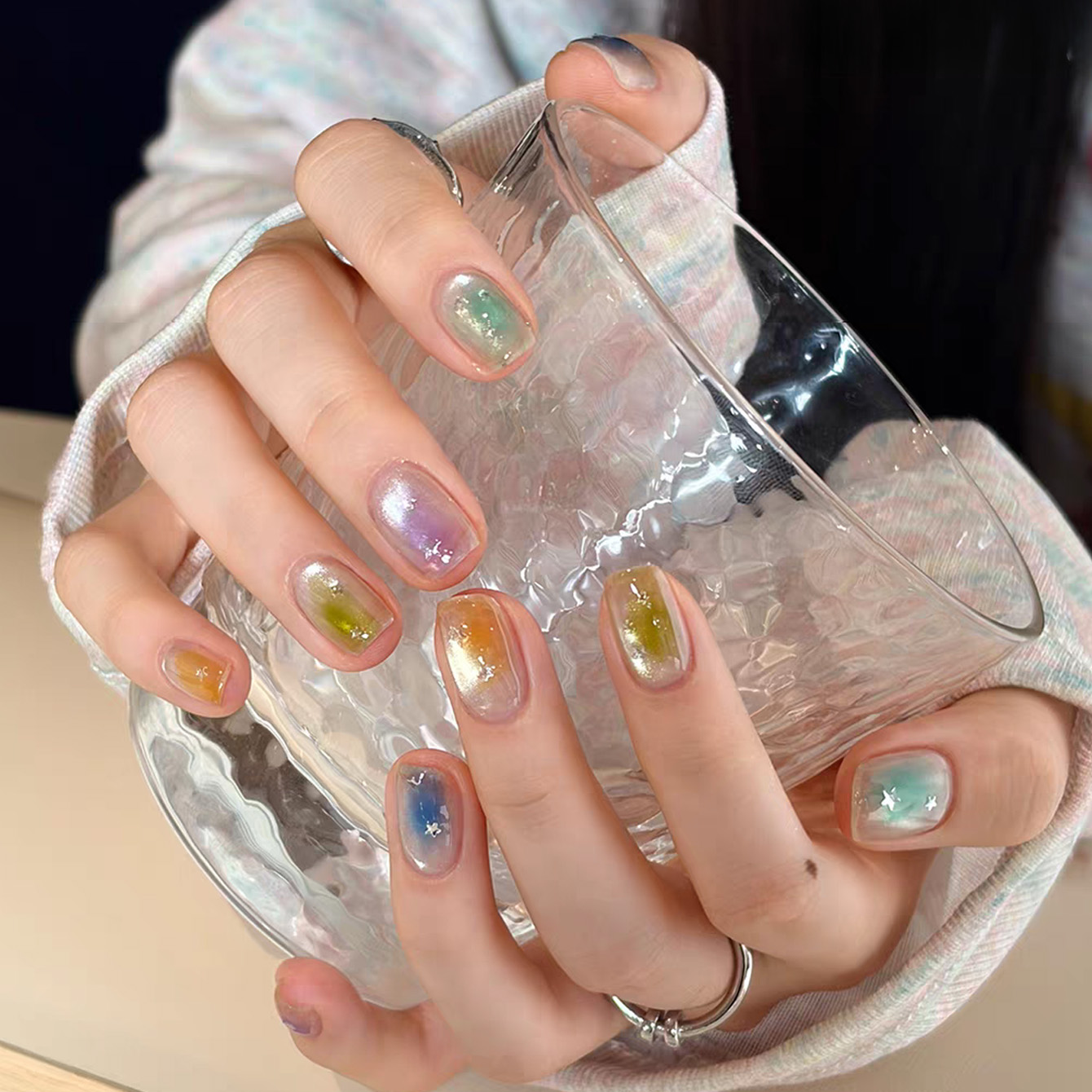 SHAKA 1個入り 2026年新作パレット レインボーキャ - Nail Art Rainbow のレビューと価格