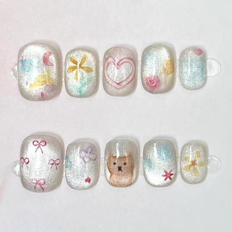 10 個かわいいショートラウンド手作りフェイクネイルグリッタ - Nail Art Inspo のレビューと価格